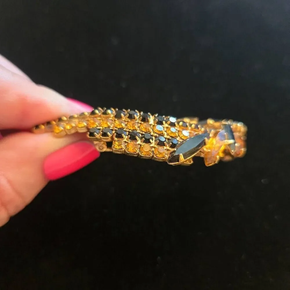 Vintage rhinestone brooch